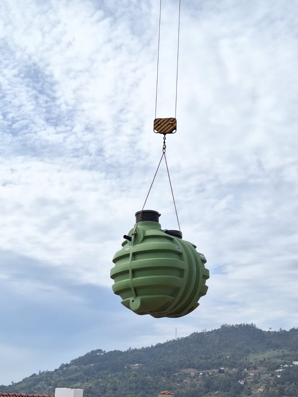 ROTO tank lifted by crane